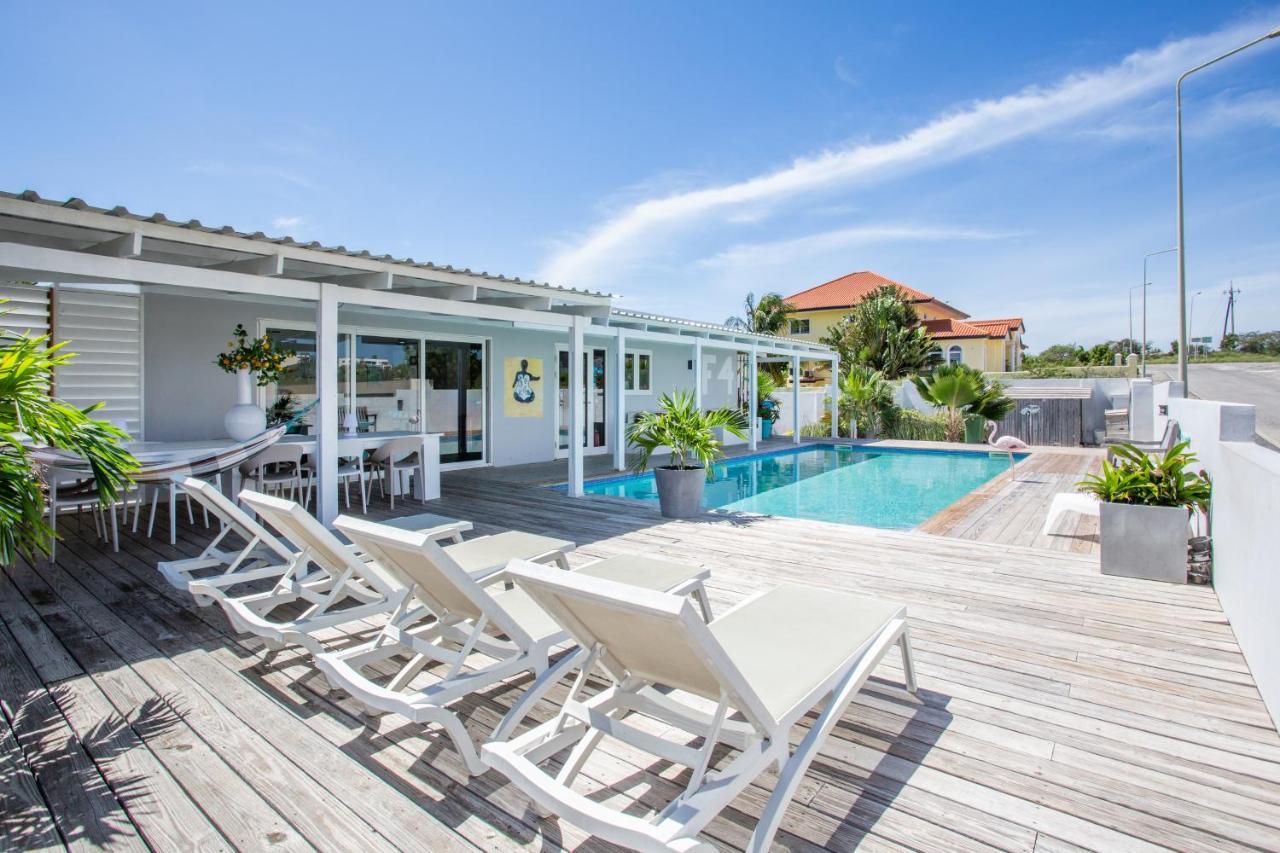 Boutique Hotel & Apartments Jt Curacao Виллемстад Экстерьер фото