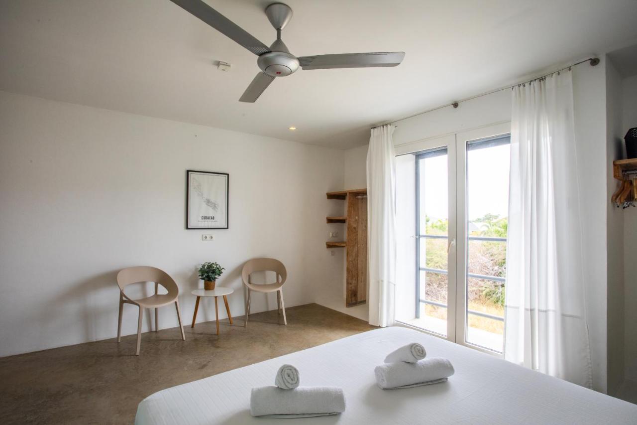Boutique Hotel & Apartments Jt Curacao Виллемстад Экстерьер фото