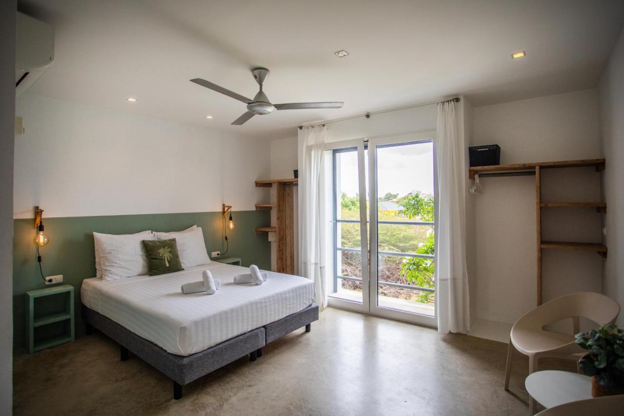 Boutique Hotel & Apartments Jt Curacao Виллемстад Экстерьер фото