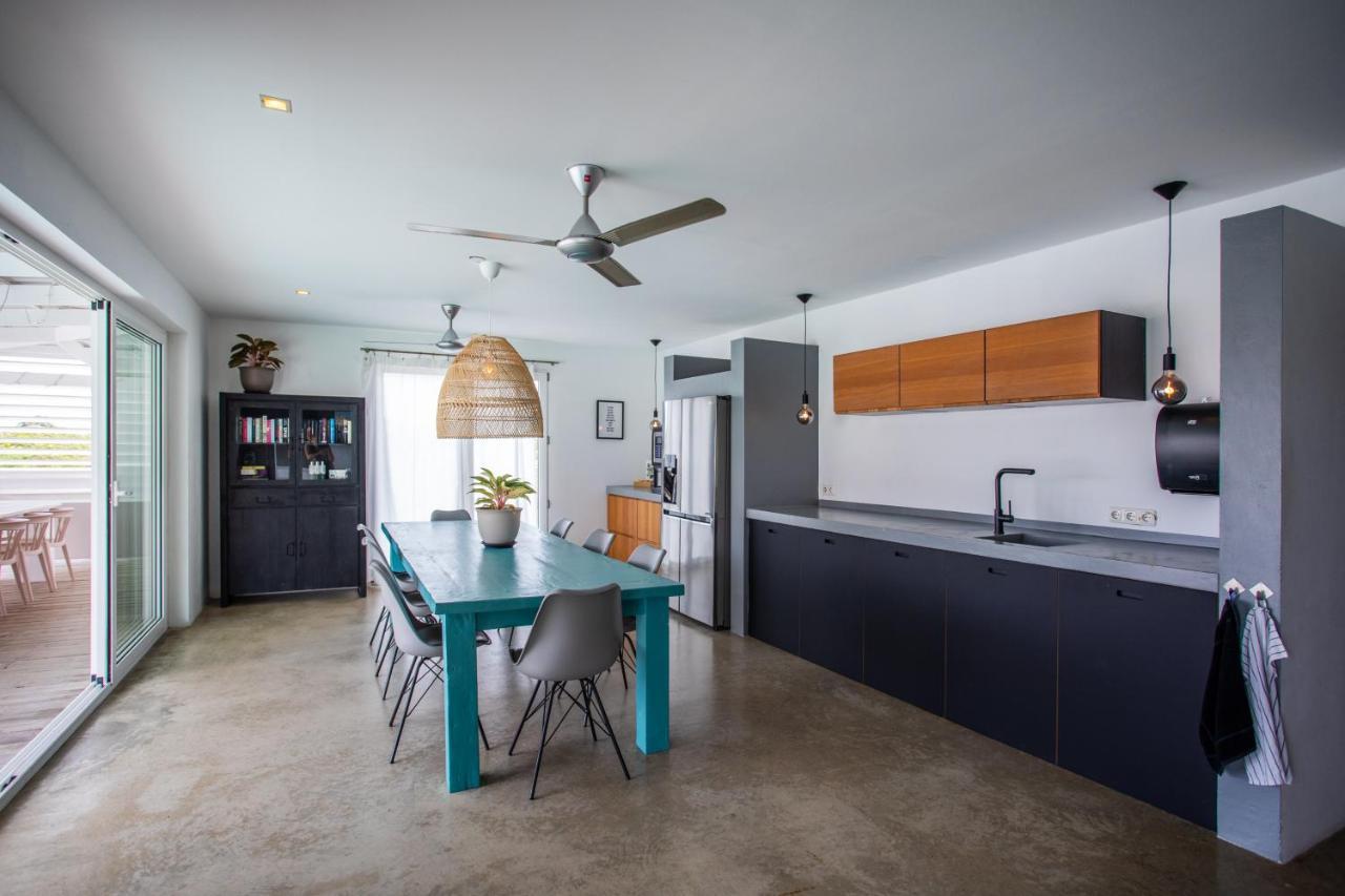 Boutique Hotel & Apartments Jt Curacao Виллемстад Экстерьер фото