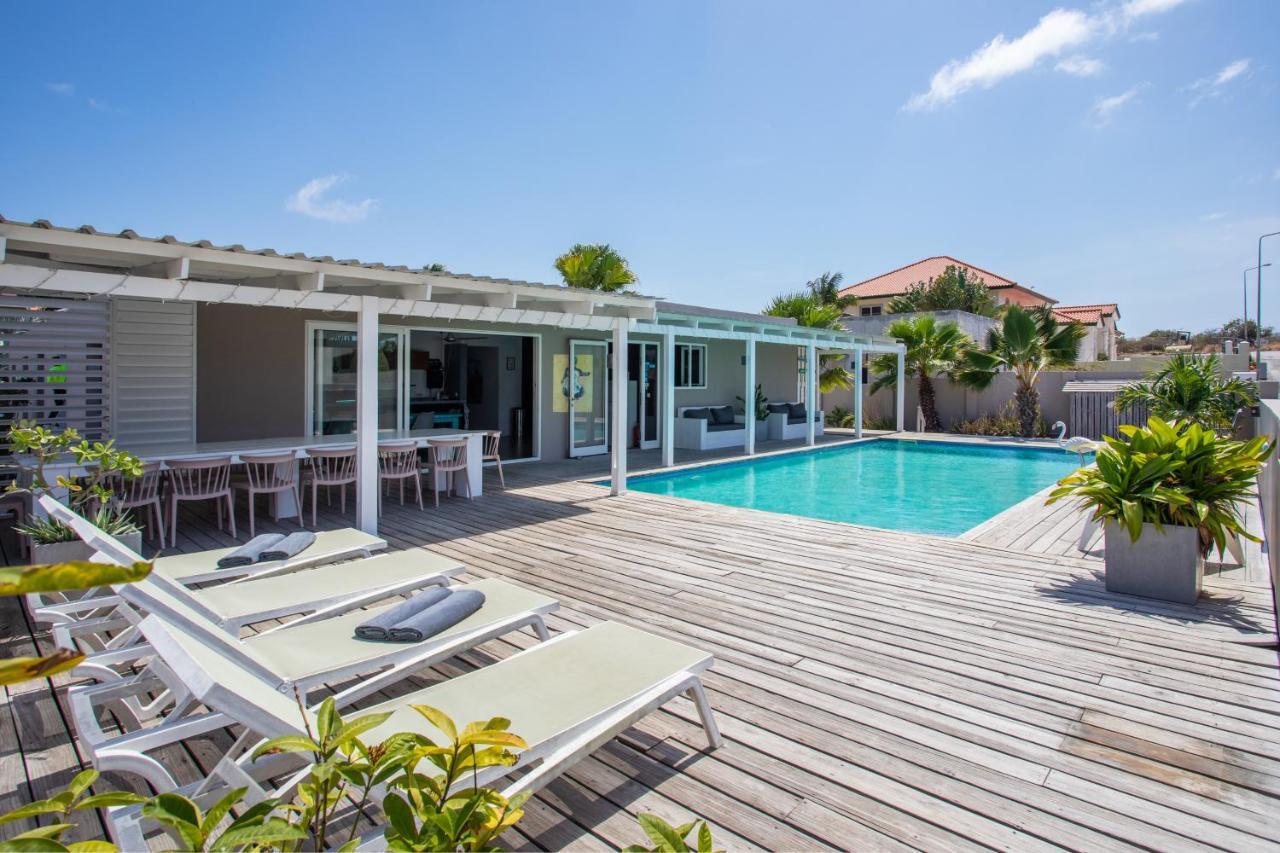 Boutique Hotel & Apartments Jt Curacao Виллемстад Экстерьер фото