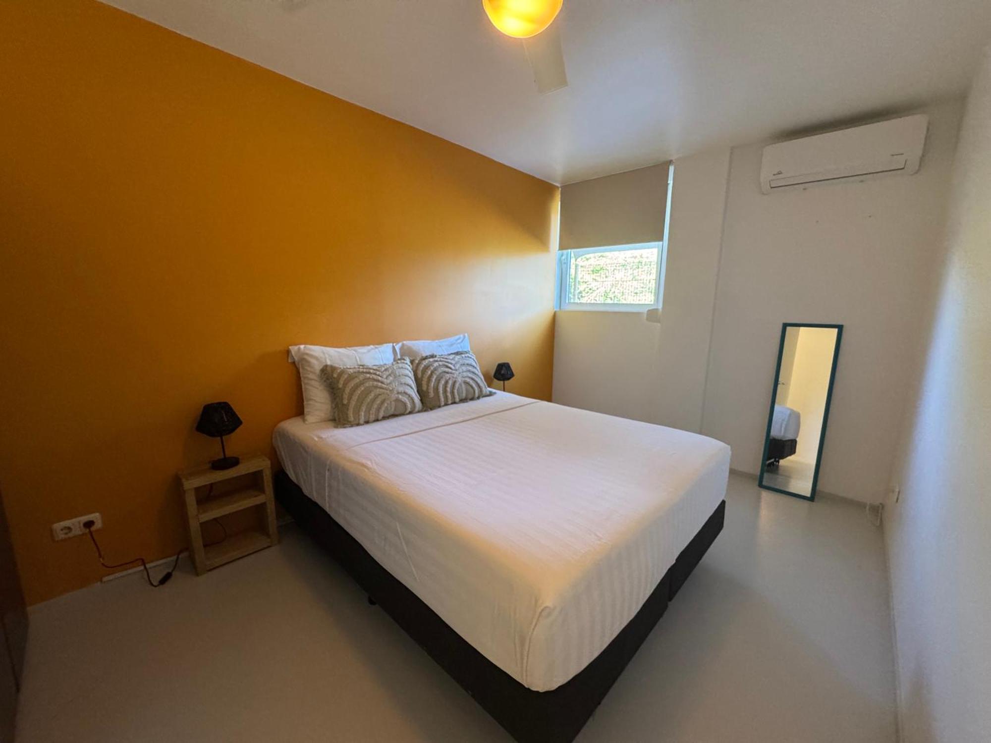 Boutique Hotel & Apartments Jt Curacao Виллемстад Экстерьер фото